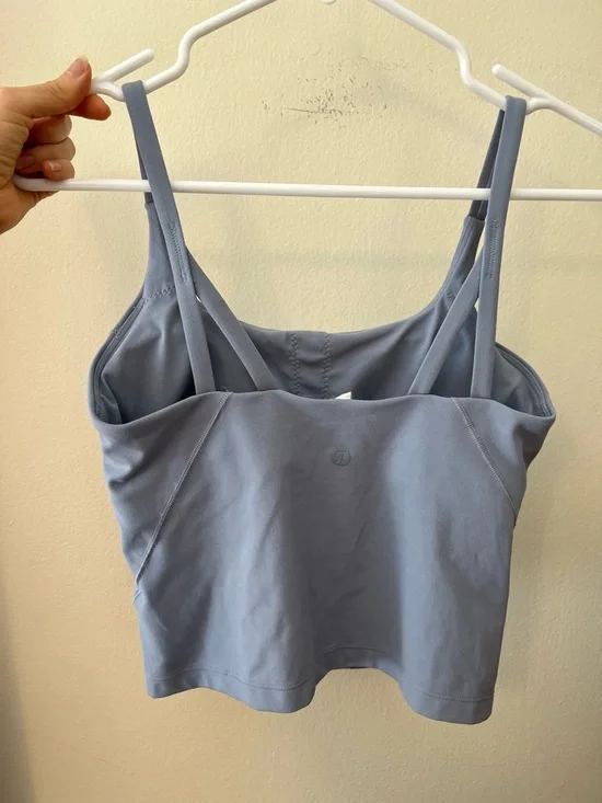 Lululemon blue tank size 4 - Picture 2 of 5